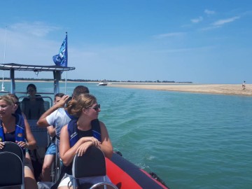 Escale en mer sur le BANC DU BUCHERON. (Banc de sable avec vue sur l'île de Ré) ouest sea zone
